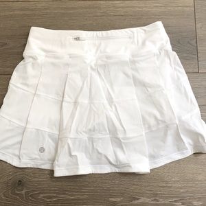 White Lululemon Pace Rival Skirt NWT